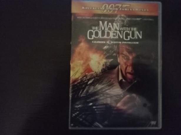 Kolekcja filmów Jamesa Bonda - The man with the golden gun