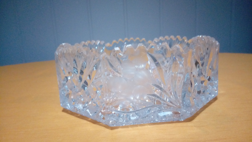 Miska kryształowa o średnicy19 cm