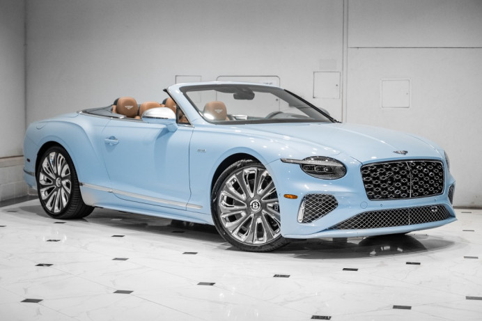 Bentley Continental GTC V8 Mulliner hybrid power 1200 KM WK1