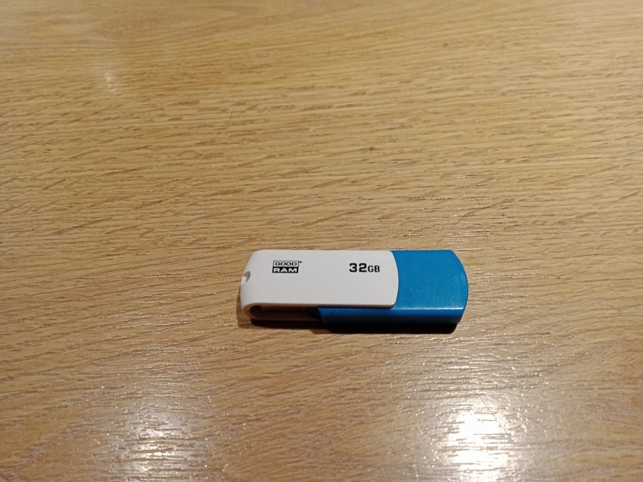 Pamięć USB Pendrive 32 GB